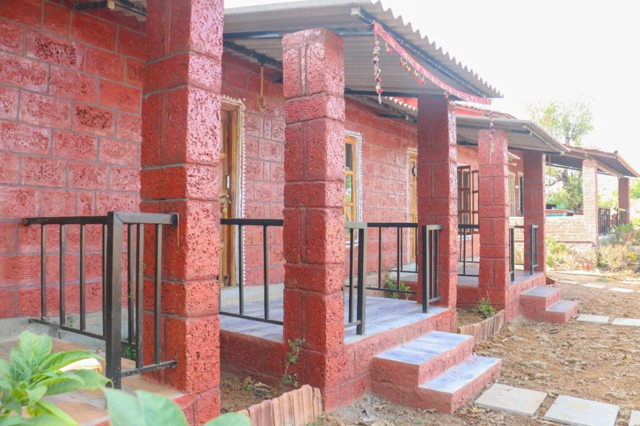 Siddhadham - Farm Stay & Wellness Retreat Nashik Exterior foto